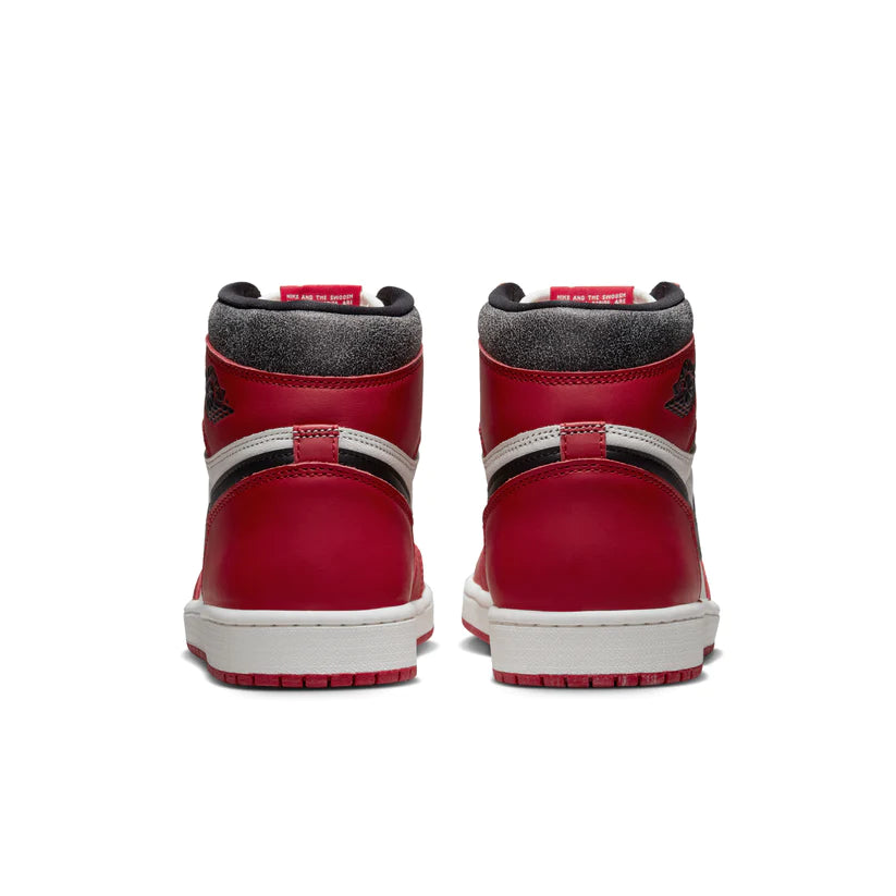 Nike Air Jordan 1 Retro High OG Chicago Lost and Found