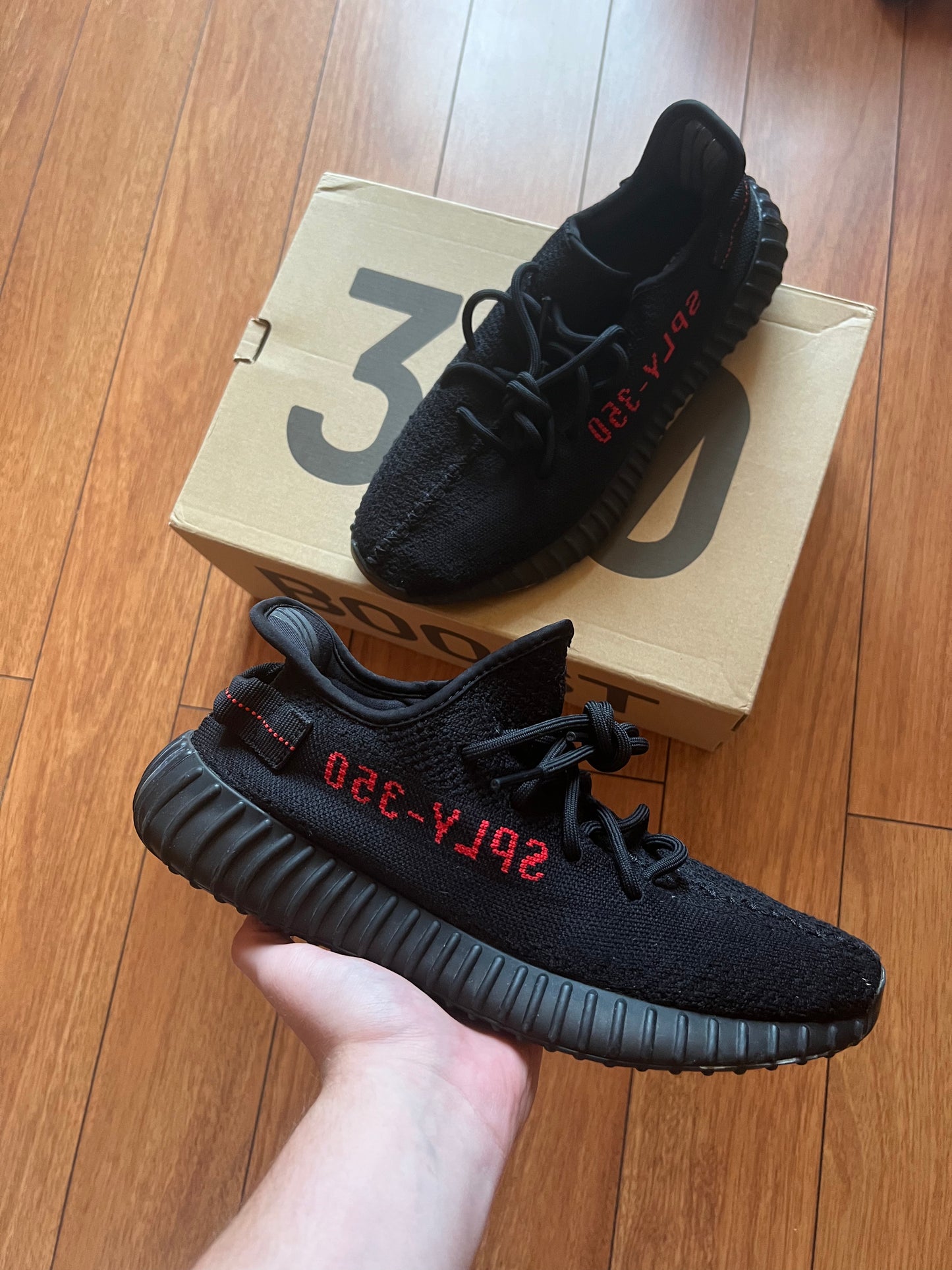 Yeezy 350 Black Red EU42 2/3