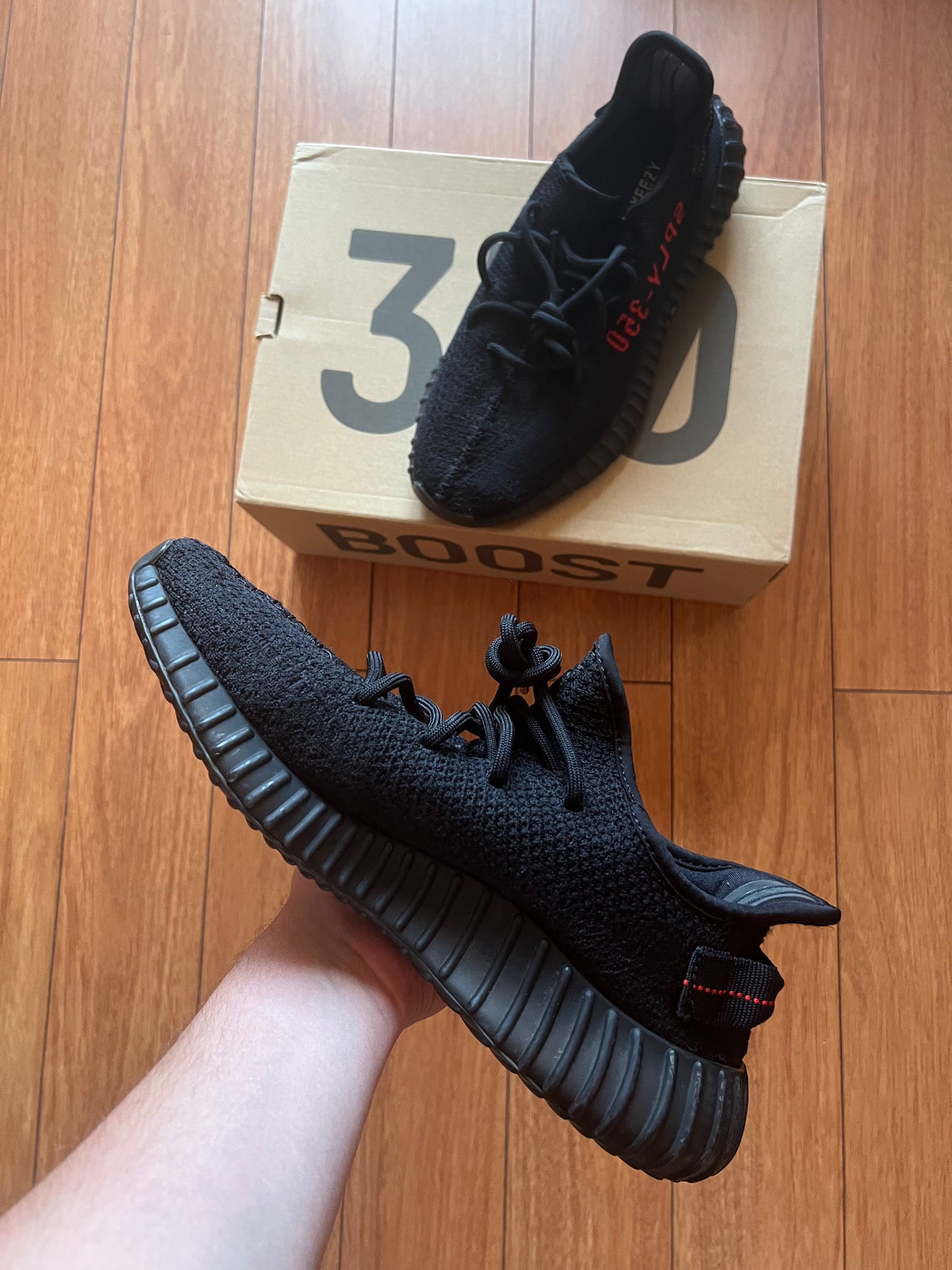 Yeezy 350 Black Red EU42 2/3