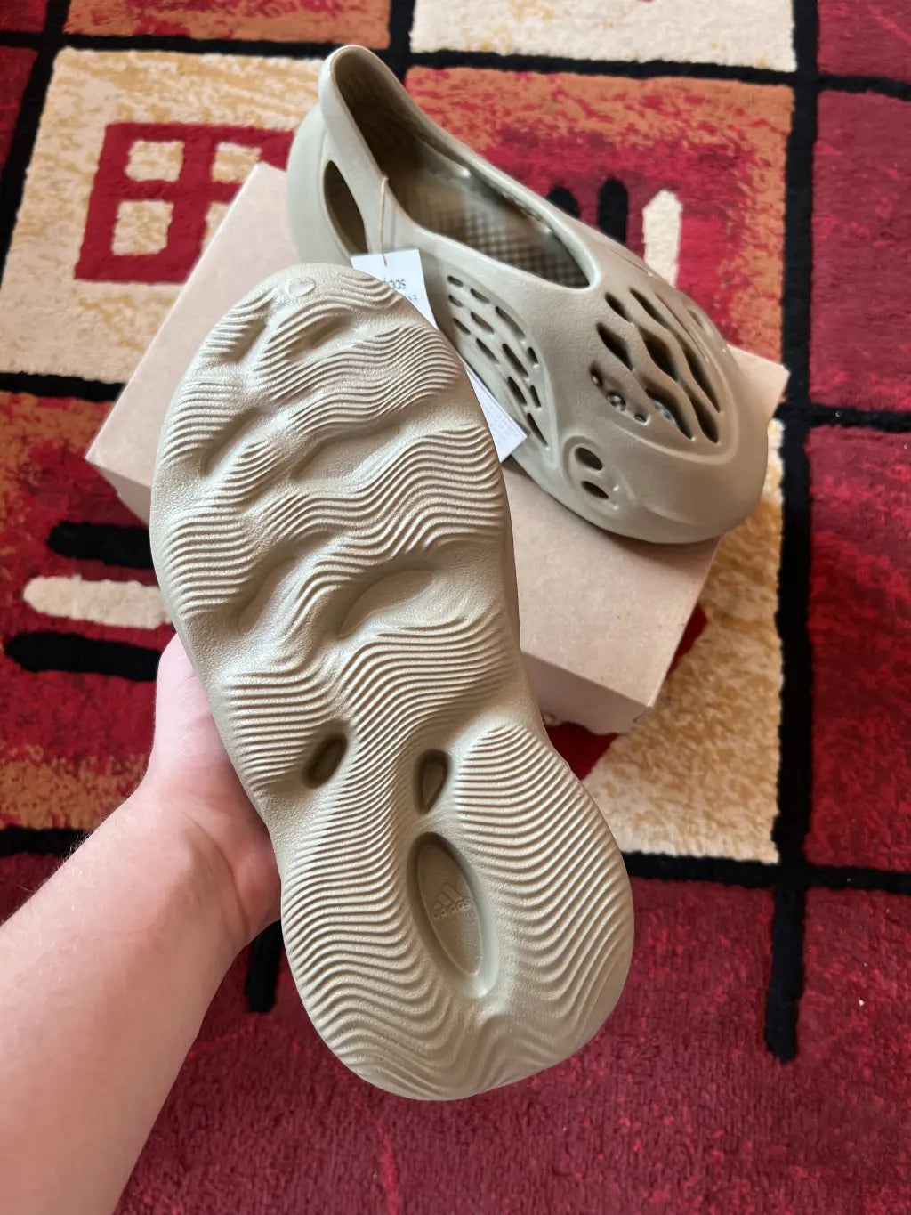 Adidas Yeezy Foam RNR Stone Salt EU43