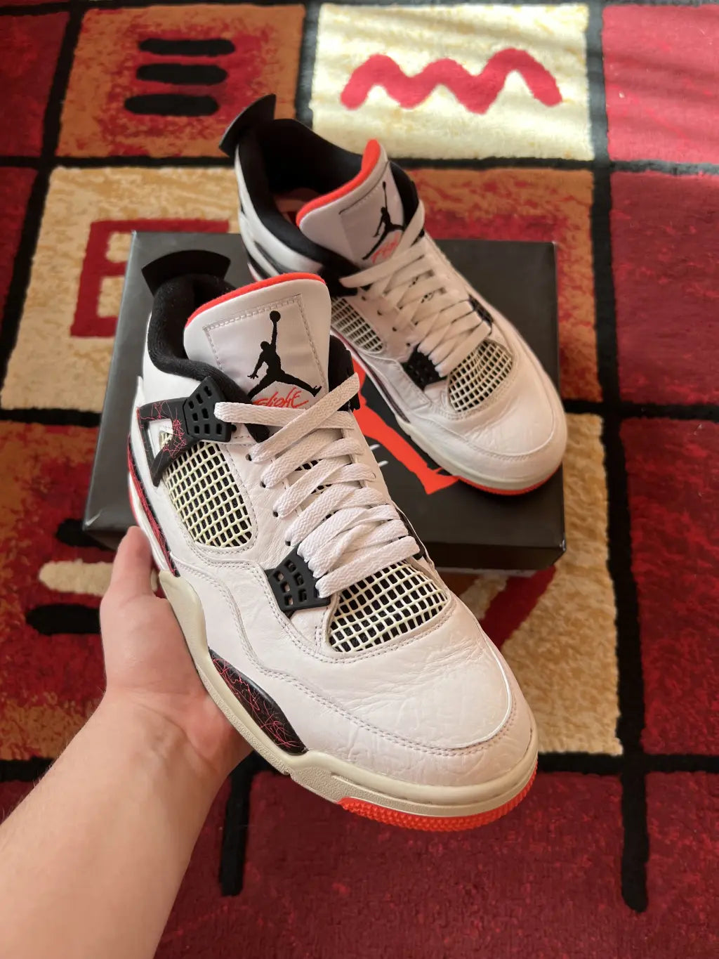 Jordan 4 Retro Flight Nostalgia EU43