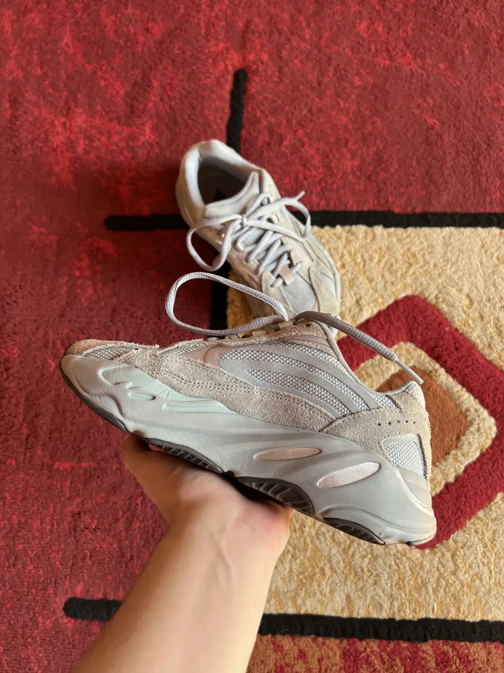 Yeezy Boost 700 V2 Hospital Blue EU36 2/3